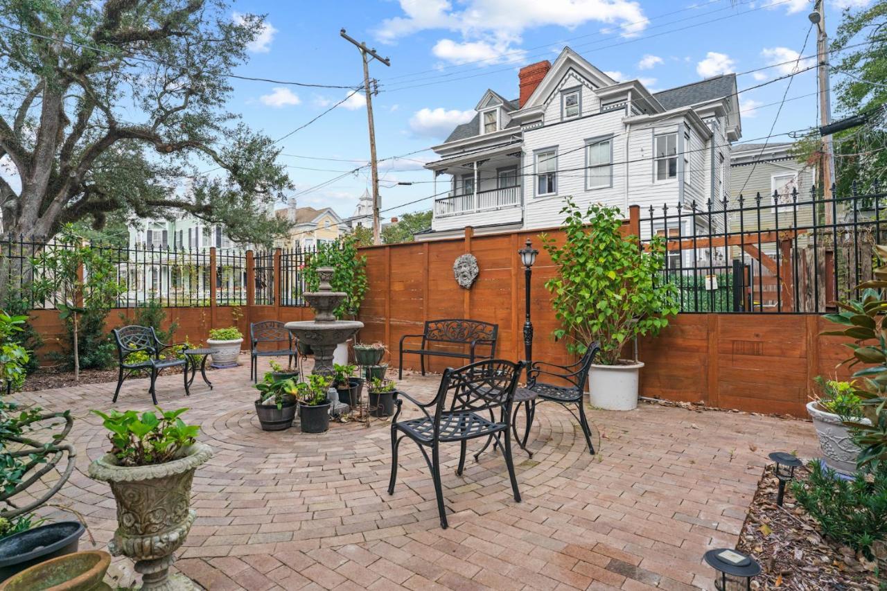 Bed and Breakfast Amethyst Garden Savannah Exterior foto